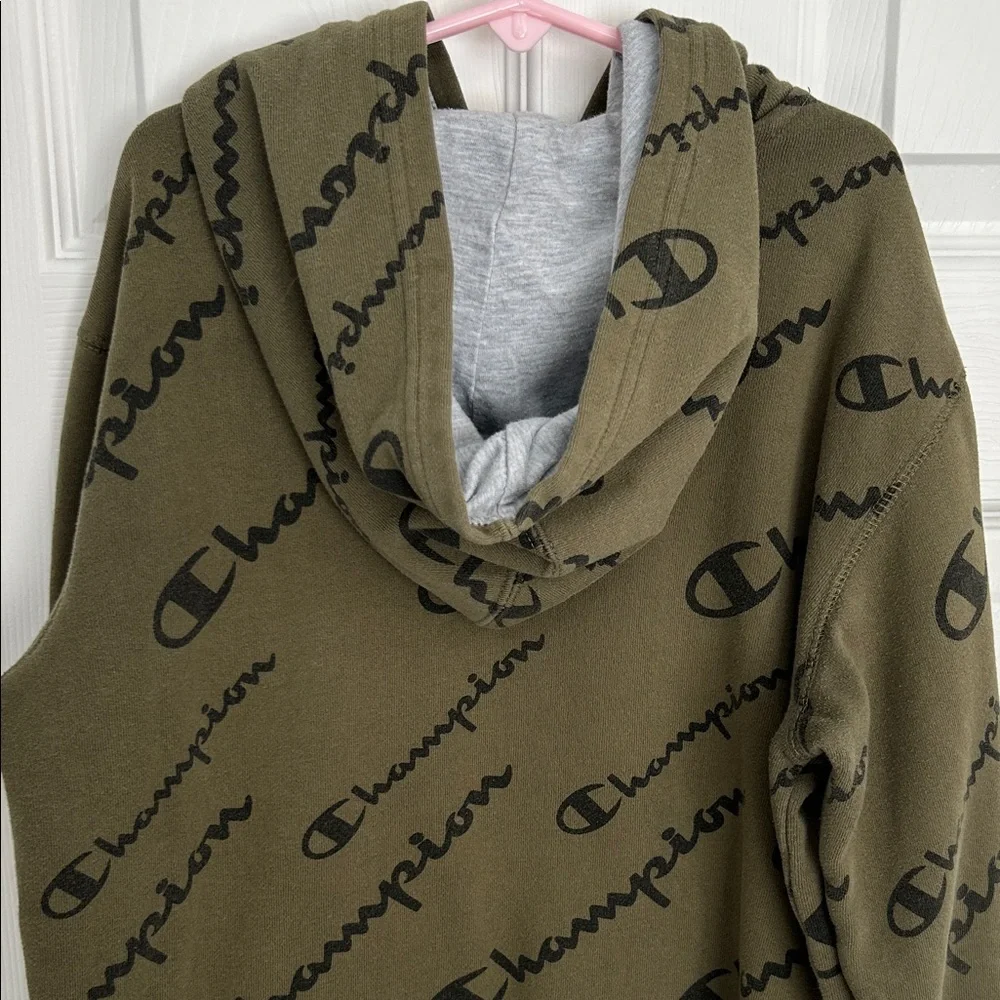 Champion Olive kids Hoodie size M